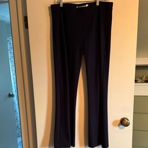 Betabrand pants in navy.